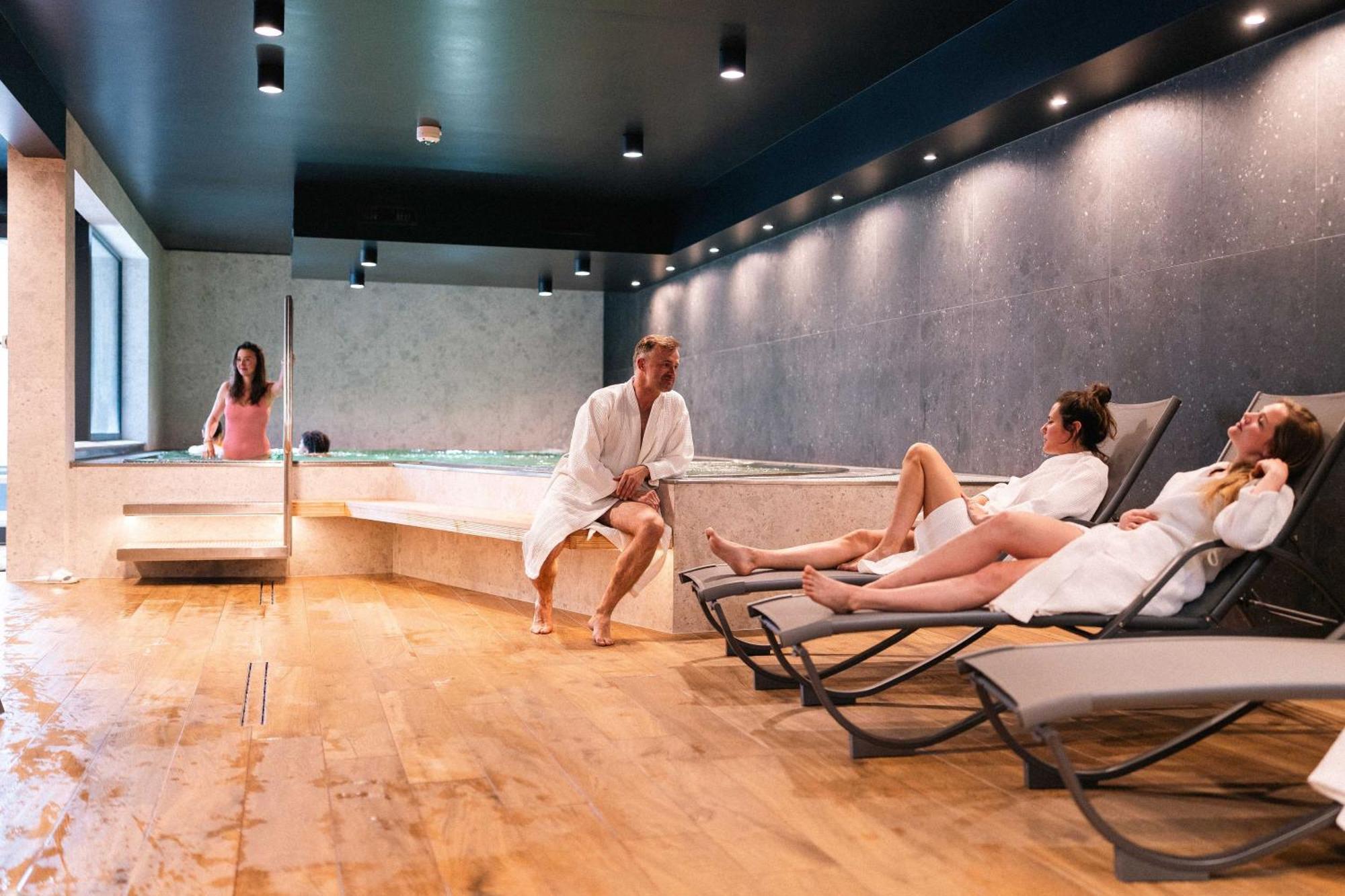 Elsa Spa Apartments Тукс Екстер'єр фото